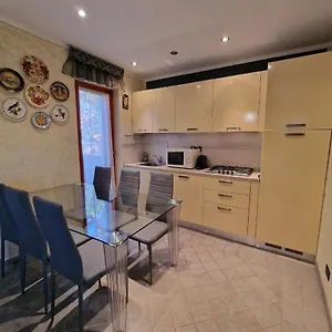 apt-casa-vittoria-punta-gro.it-lombardy.com/